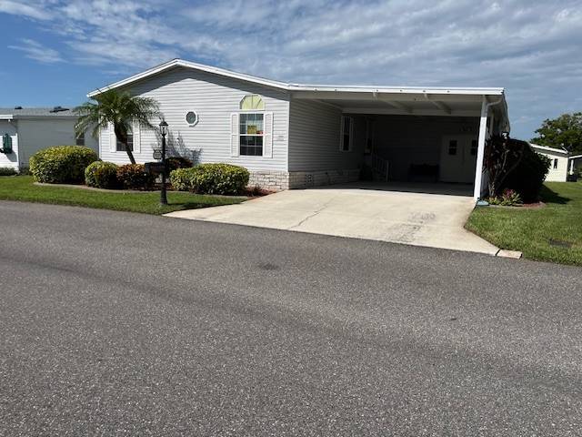 923 La Quinta Blvd a Winter Haven, FL Mobile or Manufactured Home for Sale